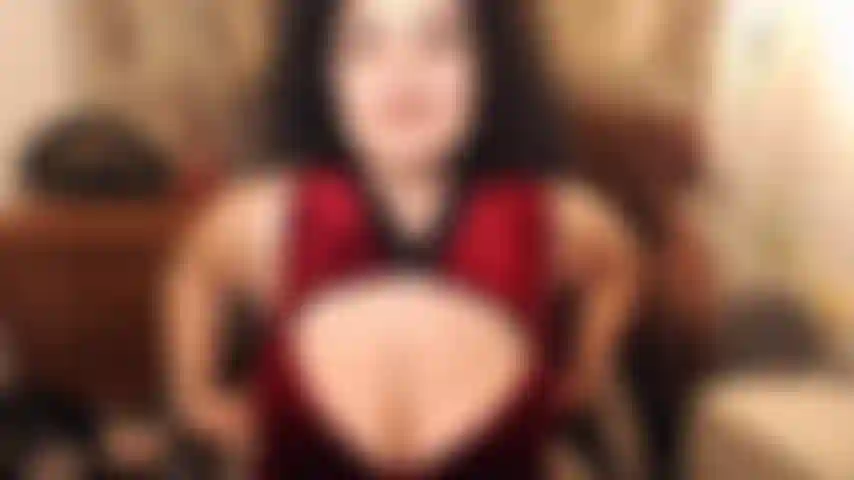 Ryan michael, ich liebe es, dein reifer hauswracker zu sein. Sie ist jung, sie ist schön, sie hat alles sexy, aber sie kann niemals ich sein! Wenn ich in der nähe bin, hat sie keinen sex. Dein schwanz und sperma gehört mir :).