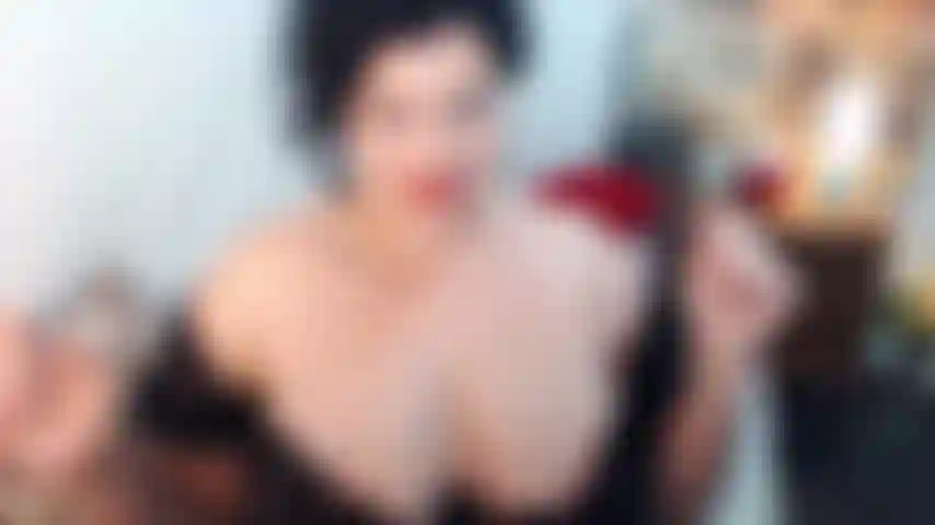 Es macht so viel spaß, eine hure zu sein, die das haus zerstört :) dich mit meinem sexy körper in sexy dessous zu necken, mich über "sie" lustig zu machen und diesen verheirateten schwanz zu meinem eigenen vergnügen und vergnügen zu nehmen. Fick diese schlampe, du meinst.