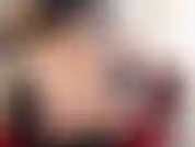 Schlampiger, nasser, unordentlicher blowjob. Viel spucke über deinen schwanz und über meine dicken titten. Die dich einlädt, mich mit deiner großen ladung sperma zu füttern. Bin meine sexy selbst-spermaschlampe :) und gebe dir einen geilen kuss :p.