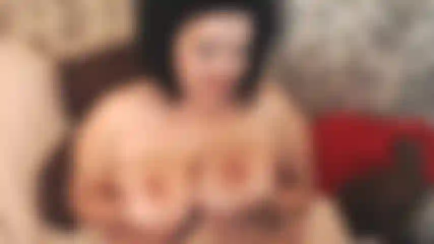 Mit einer milf zusammen zu sein ist etwas anderes – sexuell, sinnlich, durchsetzungsfähig zu sein, zu wissen, was sie braucht und was sie tut. Sauge, ficke, keine kondome und bettele dann um mehr:.