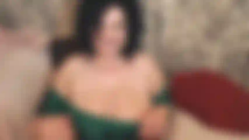 Oben ohne, dirty talking joe, auch bekannt als wichsermutigung, von kamera zu kamera, genieße die aussicht und bin dein spermaziel, deine streichelnde muse :).