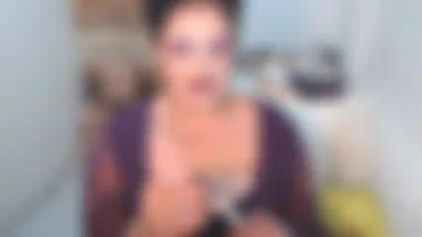 Reifes ich :p beim rauchen und ficken :p.