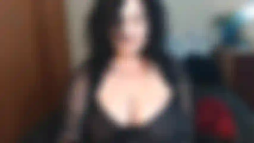 Sph! Dünn, klein und hässlich, der albtraum jeder frau. Die definition einer erbärmlichen verliererin.