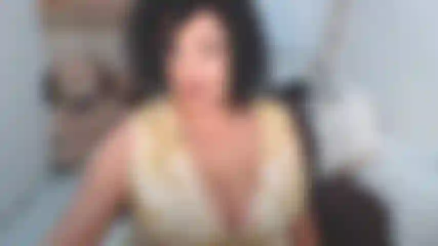 Spiele eine schwangerschaft in 5 monaten. Es ist irgendwie schwierig, meinen bauch beim dirty talk aufgeblasen zu halten, aber wie immer versuche ich mein bestes :)))).