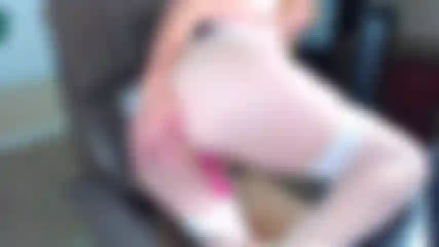 74. Fingere meinen hintern in verschiedenen positionen mit viel dirty talk.