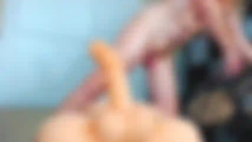 30. Lutsche und reite die mit öl bedeckte puppe, mit nahaufnahmen und umgekehrtem cowgirl mit 3 orgasmen.