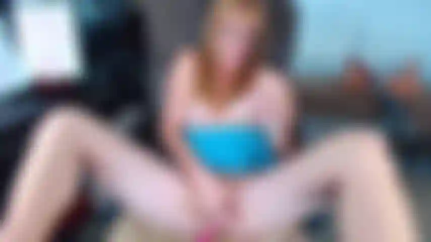 77. Rp-stiefsohn erwischt mich beim masturbieren und will etwas davon.