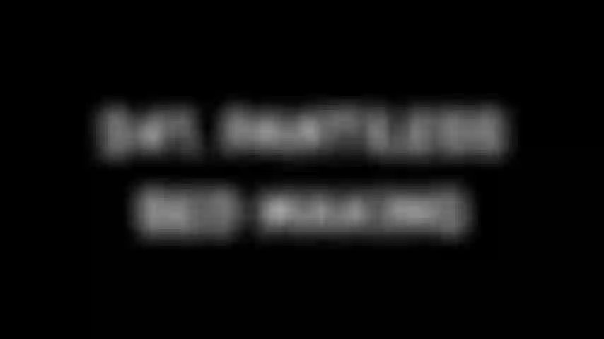 241. Mache ohne höschen betten.