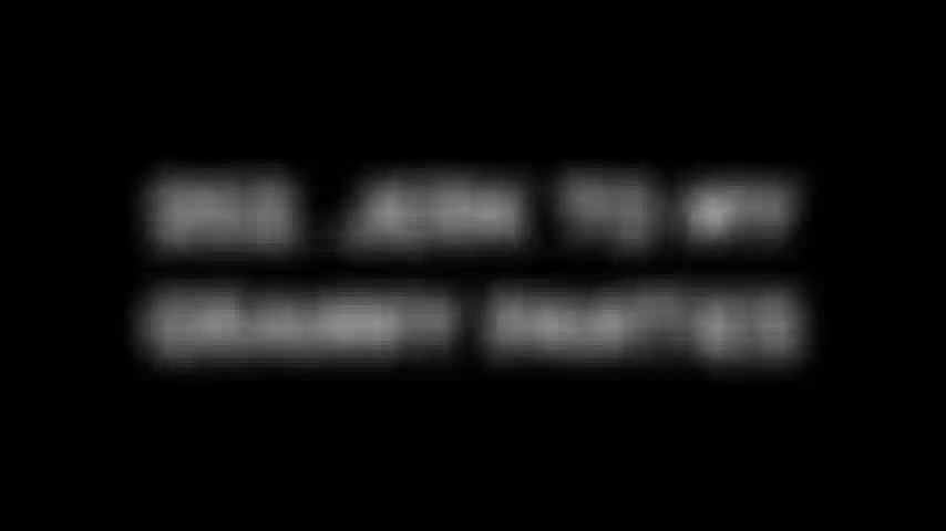 252. Wichse in mein oma-höschen.