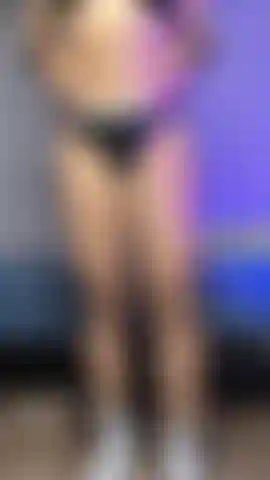 Und klatsche mit meinen schenkeln.