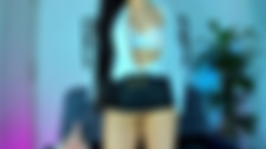 Mein chef vernachlässigt mich. Ich ziehe mich aus und er lässt meine muschi weiter auf seinem schwanz reiten. Ich bekomme ölmassagen und meine muschi wird so feucht, es ist unglaublich.