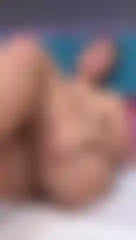 Du magst die show meiner füße oder meiner muschi oder beides zusammen.