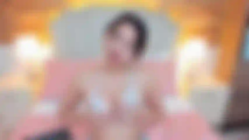 Befestige meinen dildo, als wäre es dein schwanz, das ist aufregend.