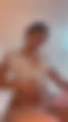 I play with my skin, I touch myself slowly... wishing that your eyes don't miss a single detail...