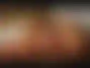 Sehen sie sich ein kleines teaser-video an, in dem ich in der wanne meine riesigen natürlichen titten einseife und mit meiner muschi spiele, dich necke und stöhne.