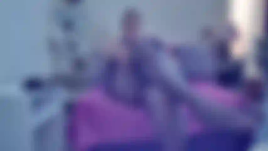 175. Schritt-rollenspiel in nylons – lass mich dich mit meinen langen nylonbeinen und füßen reizen, dann dich mit meiner nylonbedeckten muschi reizen, den schritt aufreißen und deinen schwanz ficken, weil ich will, dass du mich schwängerst – heißes, dreckiges dirty talk – das ist ein video, das du unbedingt sehen musst!