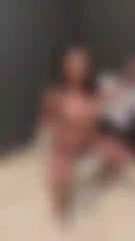 Washing pussy in a bidet, and oooh it feels and looks so good