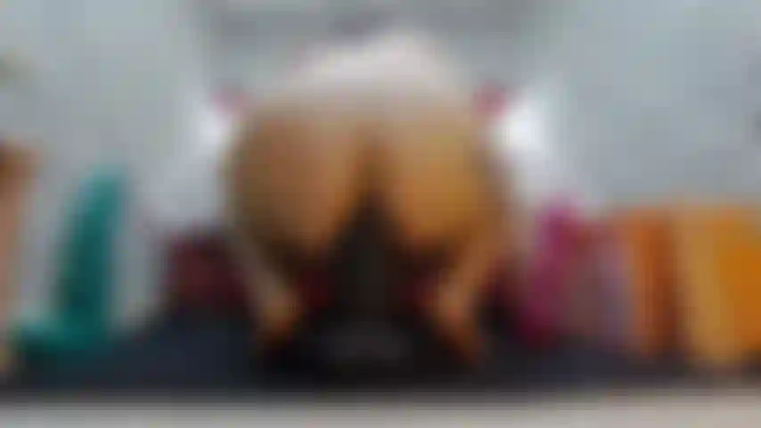 Anal riesiger bbc! 23 Zoll innen tief!