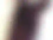 Ich liebe es, dich mit meinen kurven zu necken und das wird dich dazu bringen, deine ladung so hart für mich zu blasen.