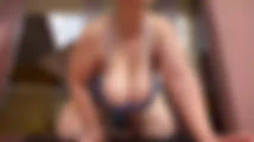 Eingeölt und reitend.