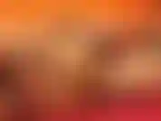 Du liebst es, wie größer ich geworden bin und wie du weißt, dass ich niemals aufhören werde zu wachsen. Sieh, wie ich mit meinem bauch spiele, wie ich ihn wackele und meinen arsch und meine dicken beine.