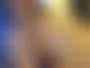 Ich liebe es, dich mit meinem großen arsch zu ersticken, dich dazu zu bringen, ihn zu lecken und zu essen, während du da unten bist.