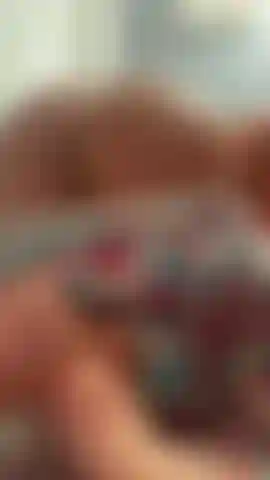 Versohle den arsch und schüttle ihn von hinten.