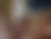 Bin heute morgen geil aufgewacht und habe im bett mit meiner muschi gespielt. Heißes sperma, das meine muschi vollgespritzt hat.