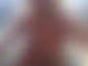 Harter dildofick, nackt draußen.