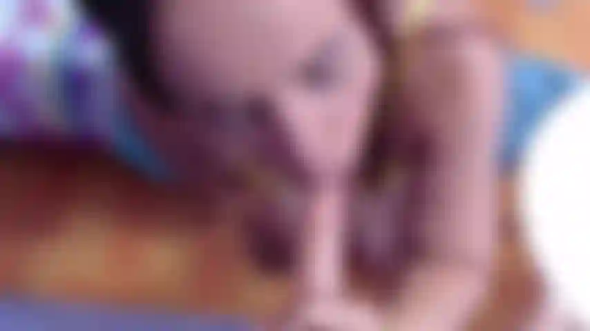 Schlampiger blowjob.