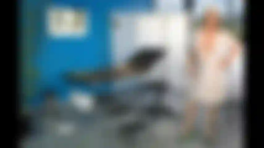 Freaky friday Echange ta femme contre moi avec une pillule.Mon corps si parfait, ma chatte qui est fontaine.