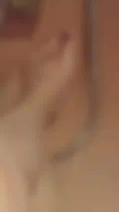 In einer köstlichen badewanne.