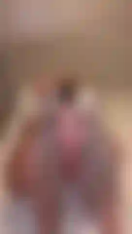 Schlampiger, tiefer blowjob.