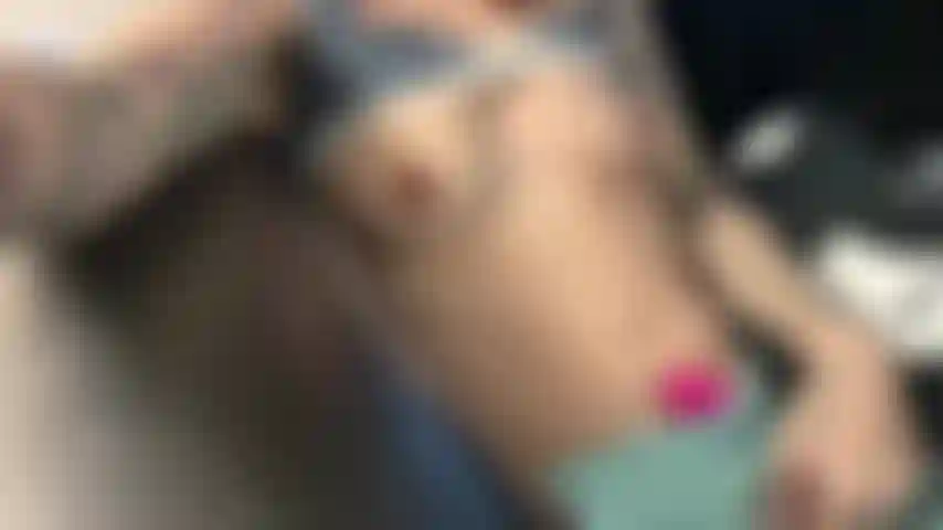 Lass uns neben meinem mann spielen.