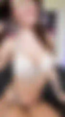 Bete meine füße an.