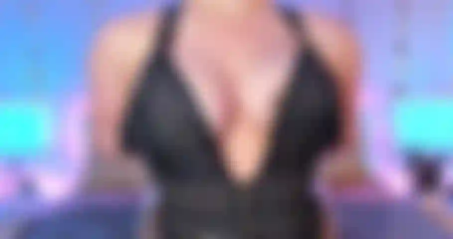 Eine show mit dessous und dildofick aufnimmt.