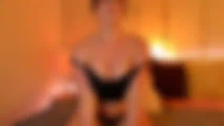 Eine aufgezeichnete show mit sinnlichem dildo-muschi-fick.