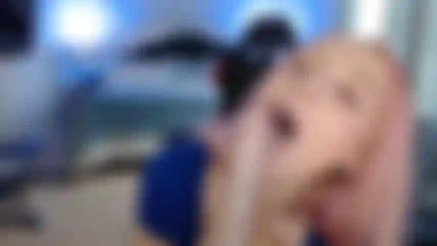 Gold show mikey name stöhnte.