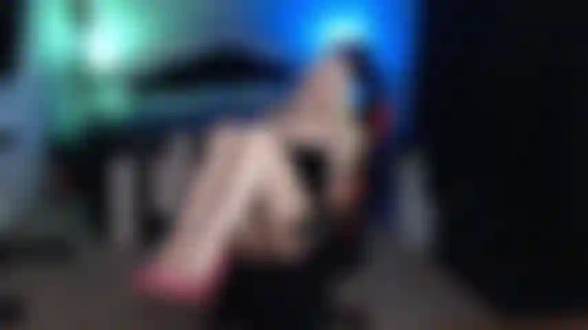 Pink heels, nackte beine ficken.