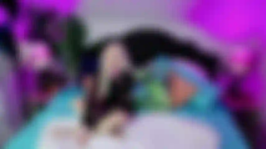 Stiefbruder, mach meine besamte muschi sauber, bevor mein freund nach hause kommt!