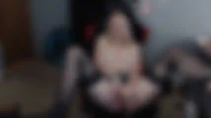 Alexa spielt mit ihrem dildo, reitet ihn und spritzt hart mit marty, inklusive countdown.