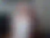 Alexa ist eine dominante braut und übernimmt die kontrolle in diesem heißen "hochzeitsnacht"-video!
