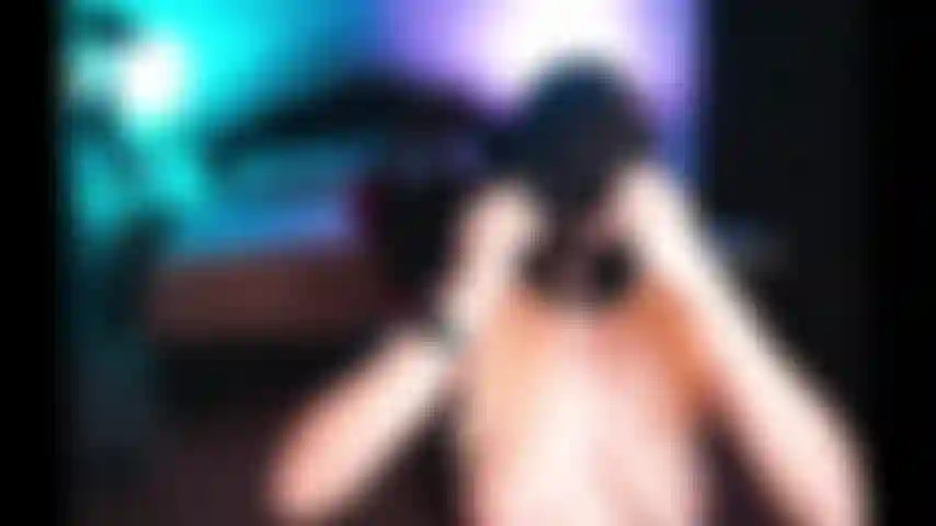 Nylon-encasement-fetischistin.