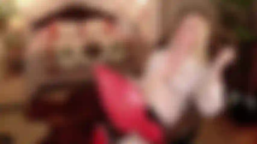 Stepmom Makes You Cum on Her Feet