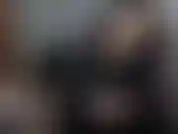 Alexa trägt einen sexy schwarzen pvc-catsuit mit offenem schritt und spritzt richtig hart mit ihren fingern, ihrem glasspielzeug und ihrem zauberstab in diesem benutzerdefinierten video, das ursprünglich für "justin" gemacht wurde.