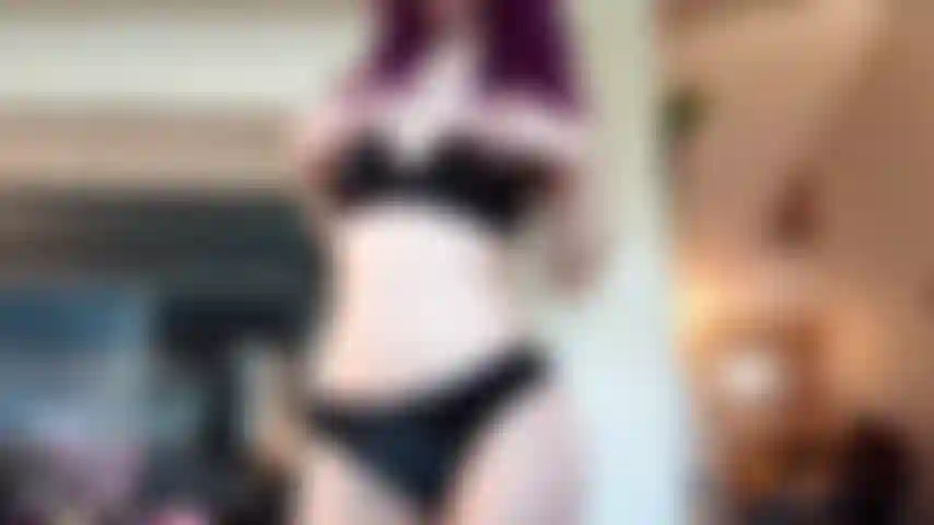 Höschen anprobieren