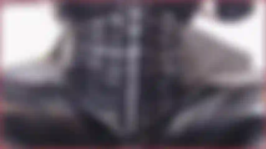 Selbstsüchtige jungs werden gefesselt.