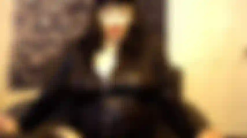 Zerstöre schwanz dezember teil drei.