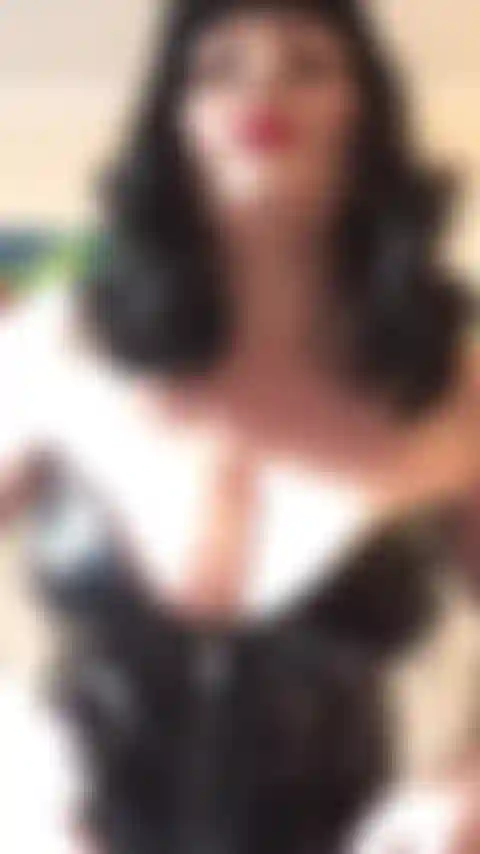 Das sind nur zwei der gründe, warum ich die königin der neckereien bin...