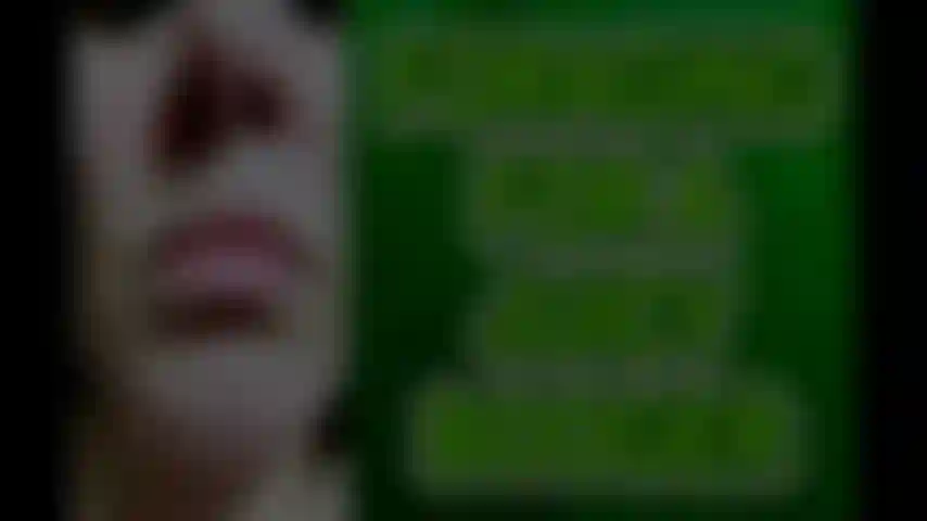 Die nach einem saftigen popel sucht.